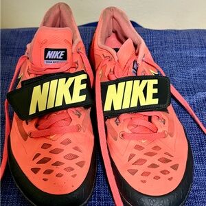 Nike Track & Field Throwing shoes Mens Sz 7/Women's Sz 8.5/EU 40